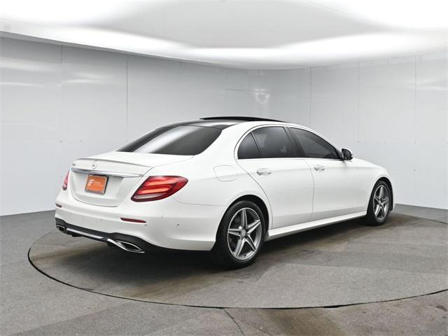 Photo of 2017 White Mercedes-Benz E-Class