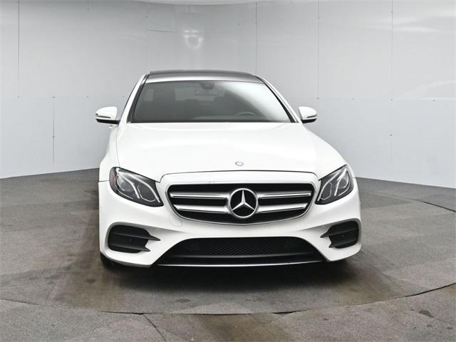 Photo of 2017 White Mercedes-Benz E-Class