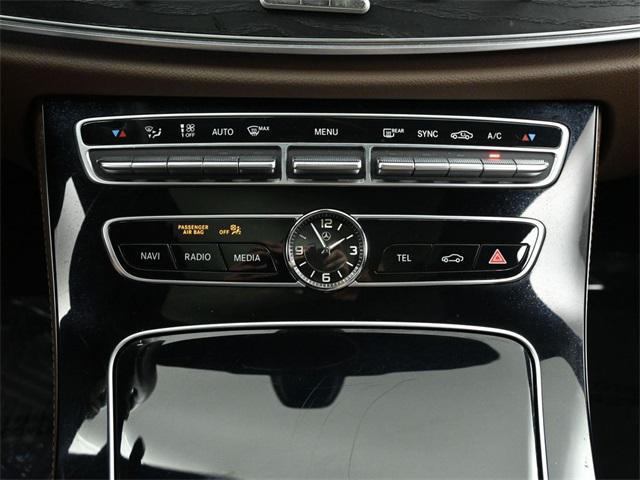 Photo of 2017 White Mercedes-Benz E-Class