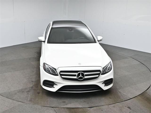 Photo of 2017 White Mercedes-Benz E-Class