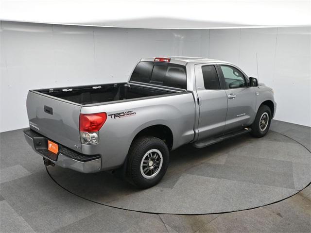 Photo of 2007 Silver Toyota Tundra