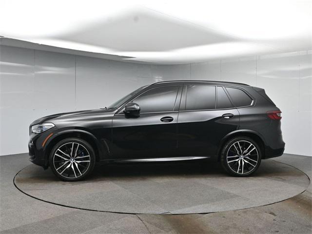 Photo of 2020 Black Sapphire Metallic BMW X5