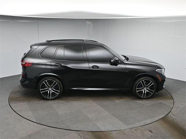 Photo of 2020 Black Sapphire Metallic BMW X5