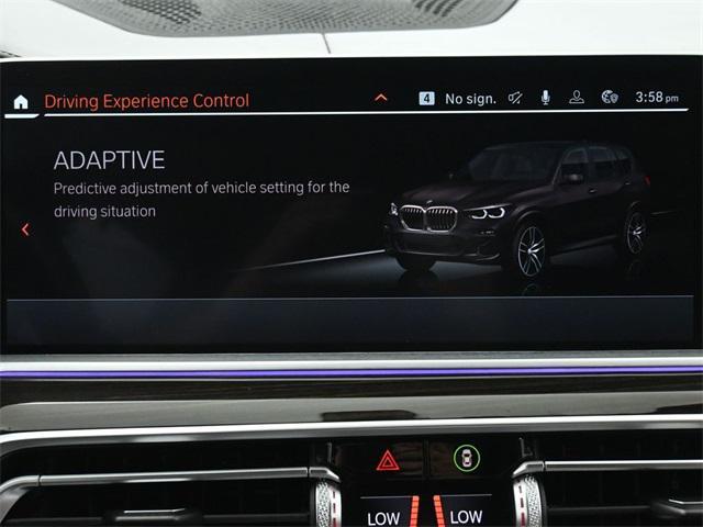 Photo of 2020 Black Sapphire Metallic BMW X5