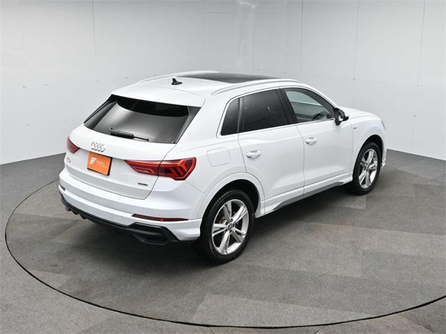 Photo of 2020 Glacier White Audi Q3