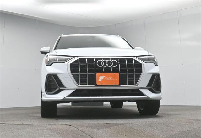 Photo of 2020 Glacier White Audi Q3