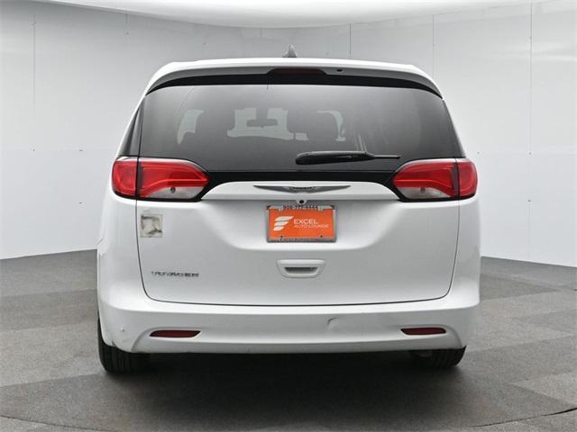 Photo of 2021 Bright White Clearcoat Chrysler Voyager