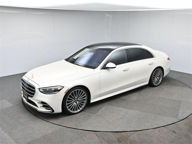 Photo of 2022 White Mercedes-Benz S-Class