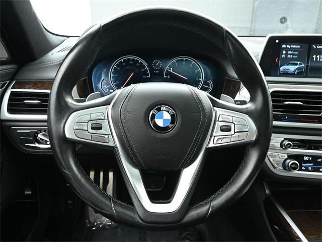 Photo of 2018 Alpine White BMW 750
