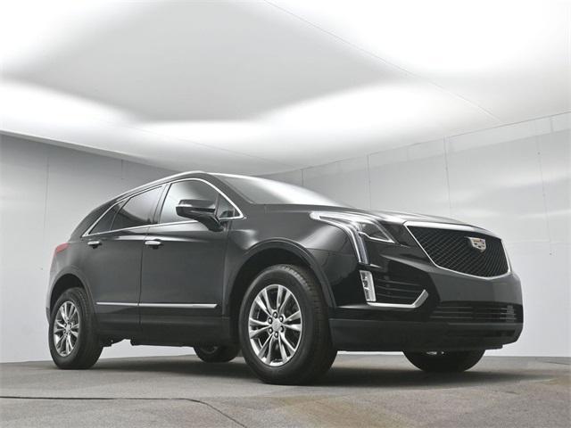 Photo of 2021 Stellar Black Metallic Cadillac XT5