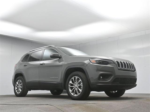 Photo of 2021 Sting-Gray Clearcoat Jeep Cherokee