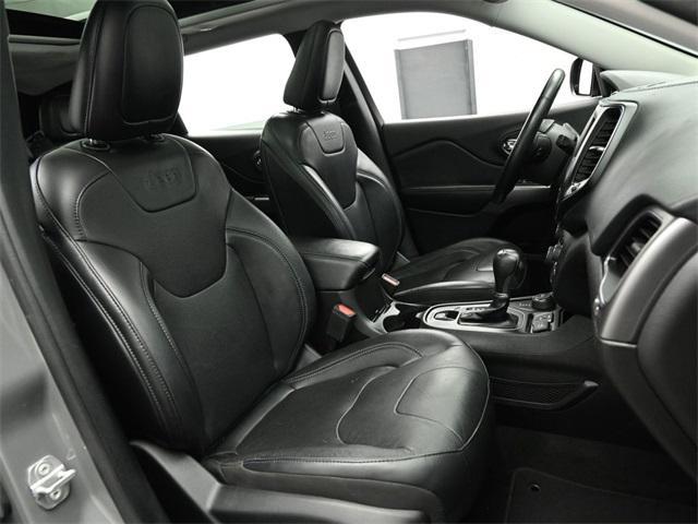 Photo of 2021 Sting-Gray Clearcoat Jeep Cherokee