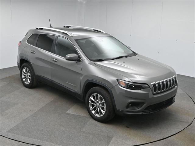 Photo of 2021 Sting-Gray Clearcoat Jeep Cherokee