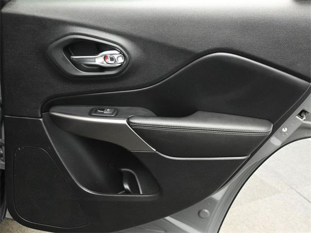Photo of 2021 Sting-Gray Clearcoat Jeep Cherokee
