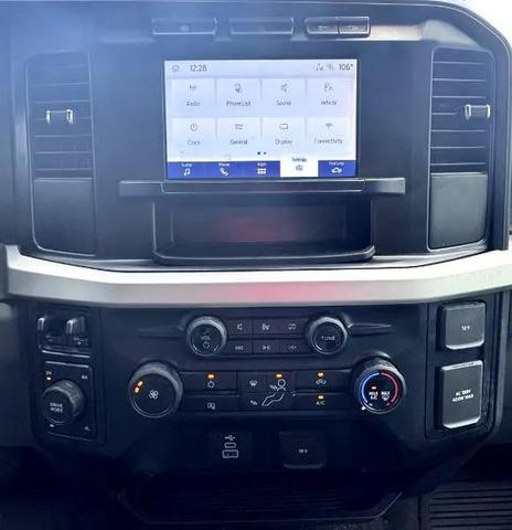 Photo of 2023 White Ford F-250