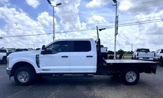 Photo of 2023 White Ford F-250