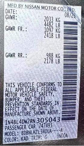 Photo of 2024 Silver Nissan Altima