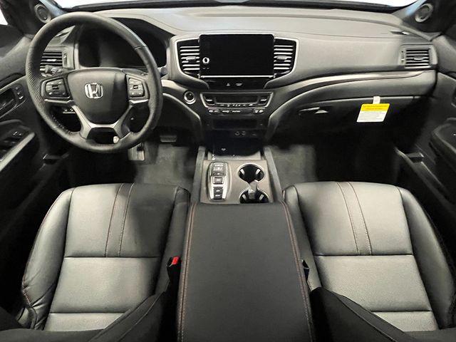 Photo of 2025 Crystal Black Pearl Honda Ridgeline