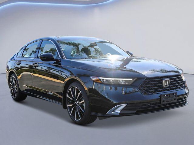 Photo of 2025 Crystal Black Pearl Honda Accord Hybrid