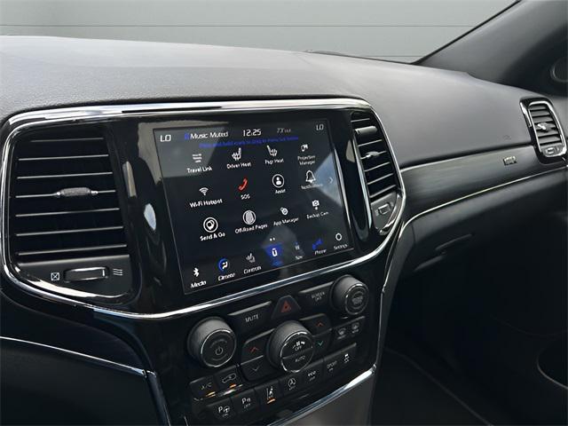 Photo of 2021 Pacific Blue Clearcoat Jeep Grand Cherokee