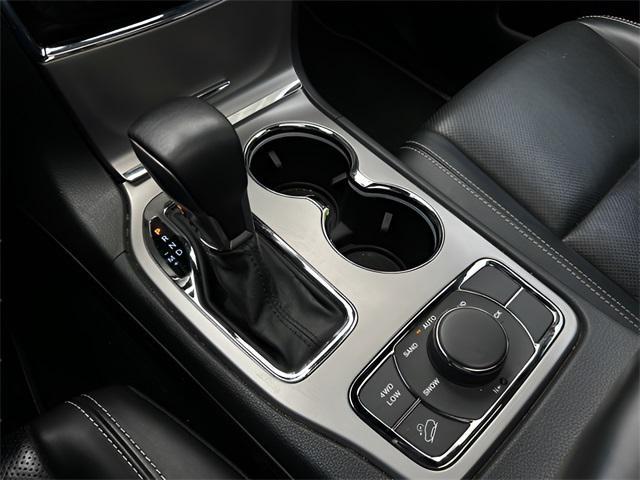 Photo of 2021 Pacific Blue Clearcoat Jeep Grand Cherokee