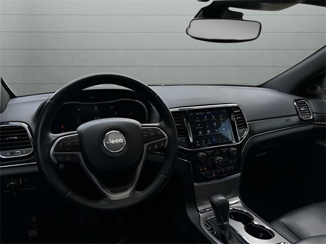 Photo of 2021 Pacific Blue Clearcoat Jeep Grand Cherokee