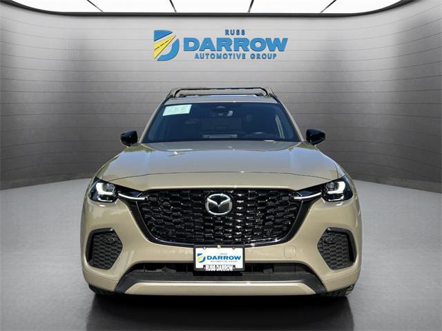 Photo of 2025 Zircon Sand Metallic Mazda CX-70