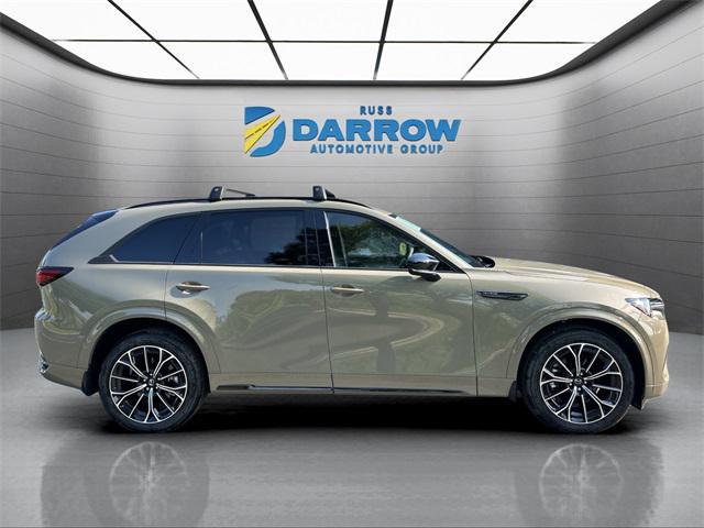 Photo of 2025 Zircon Sand Metallic Mazda CX-70