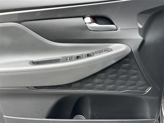Photo of 2023 Shimmering Silver Pearl Hyundai SANTA FE