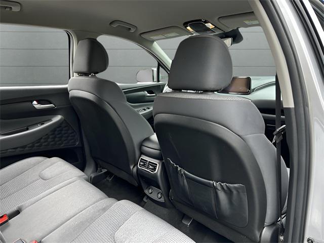Photo of 2023 Shimmering Silver Pearl Hyundai SANTA FE