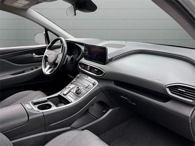 Photo of 2023 Shimmering Silver Pearl Hyundai SANTA FE