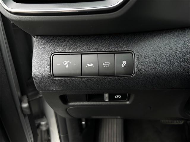 Photo of 2023 Shimmering Silver Pearl Hyundai SANTA FE