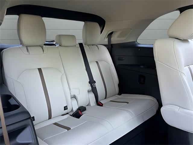 Photo of 2024 Deep Crystal Blue Mica Mazda CX-90