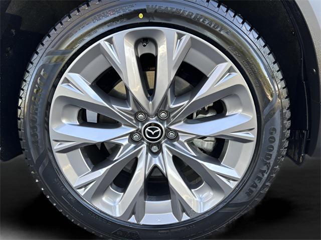 Photo of 2024 Deep Crystal Blue Mica Mazda CX-90