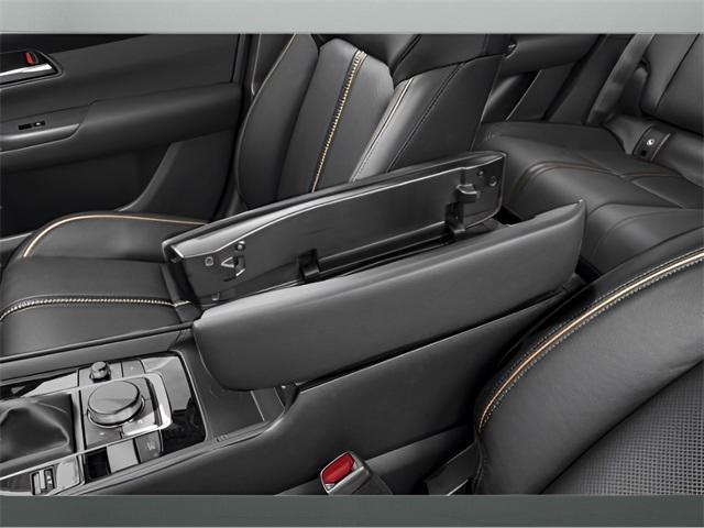 Photo of 2025 wind chill pearl Mazda CX-50