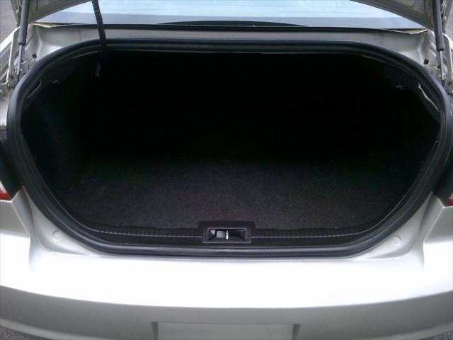 Photo of 2007 Dune Pearl Clearcoat Metallic Mercury Milan