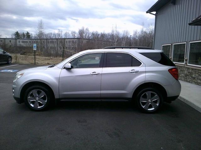 Photo of 2013 Silver Ice Metallic Chevrolet Equinox