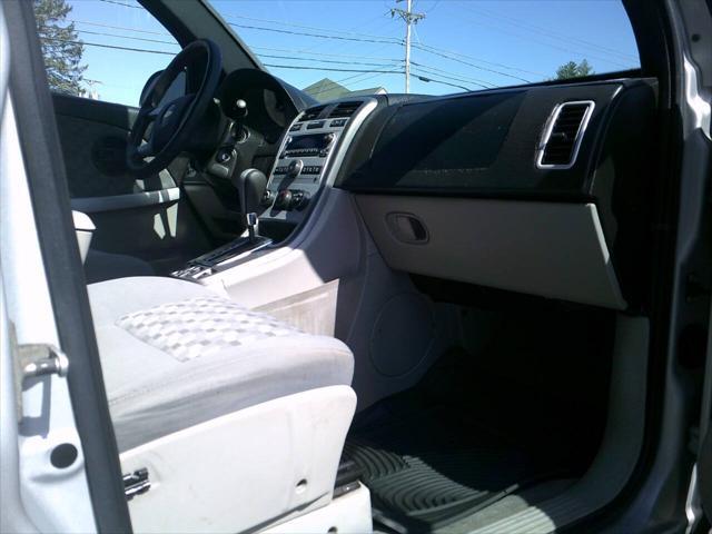 Photo of 2009 Cyber Gray Metallic Chevrolet Equinox