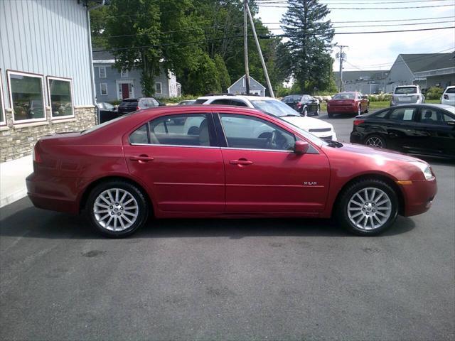 Photo of 2008 Vivid Red Clearcoat Metallic Mercury Milan