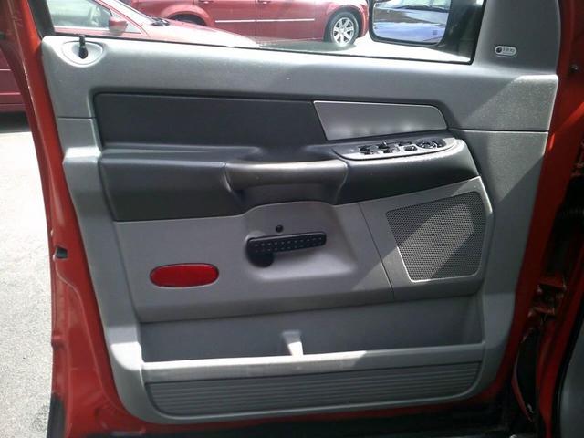 Photo of 2008 Red Dodge Ram 1500