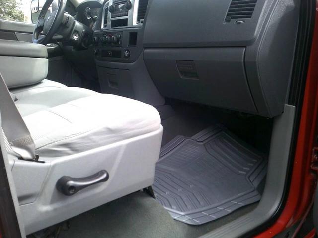 Photo of 2008 Red Dodge Ram 1500