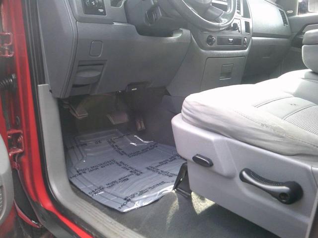 Photo of 2008 Red Dodge Ram 1500