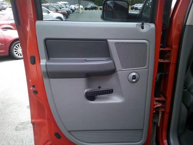Photo of 2008 Red Dodge Ram 1500