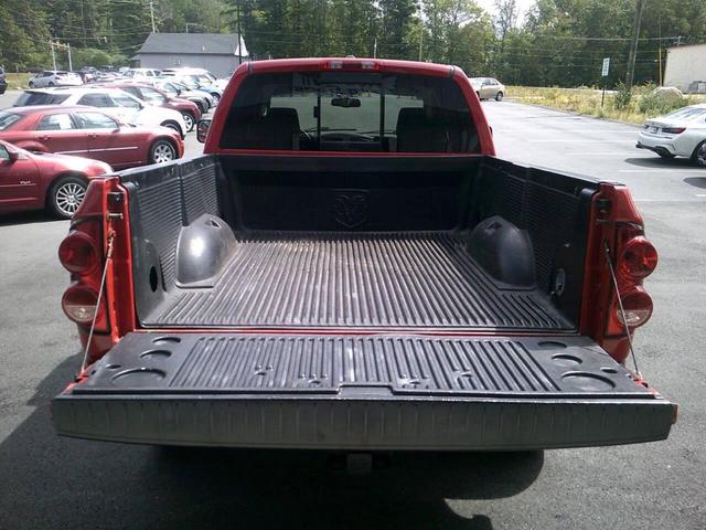 Photo of 2008 Red Dodge Ram 1500