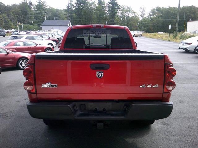 Photo of 2008 Red Dodge Ram 1500