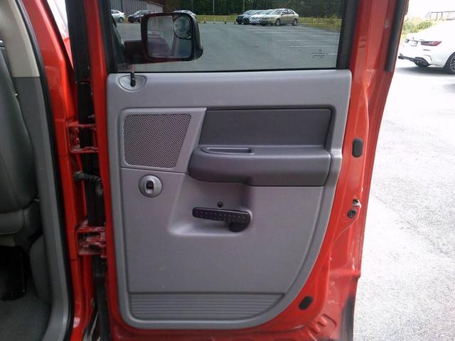 Photo of 2008 Red Dodge Ram 1500