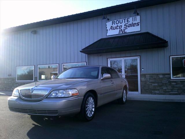 2005 Lincoln Town Car