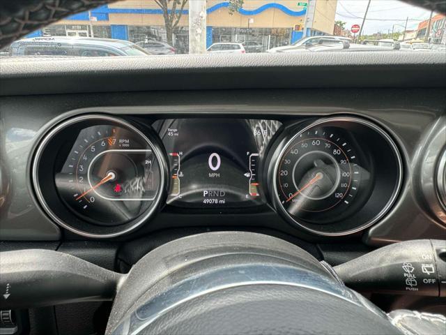 Photo of 2021 Bright White Clearcoat Jeep Wrangler Unlimited