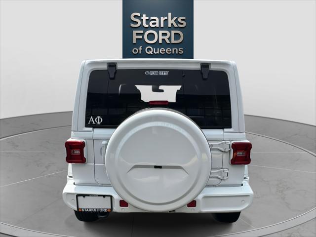 Photo of 2021 Bright White Clearcoat Jeep Wrangler Unlimited