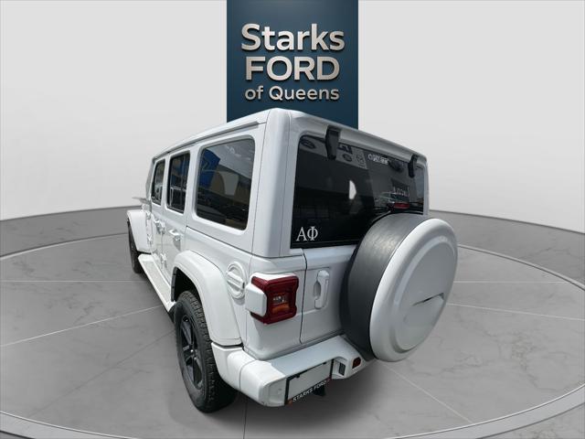 Photo of 2021 Bright White Clearcoat Jeep Wrangler Unlimited